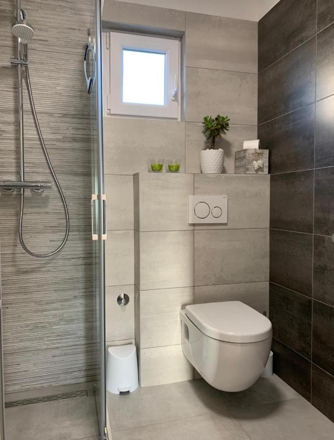 Apartment Salov Trogir Eksteriør billede