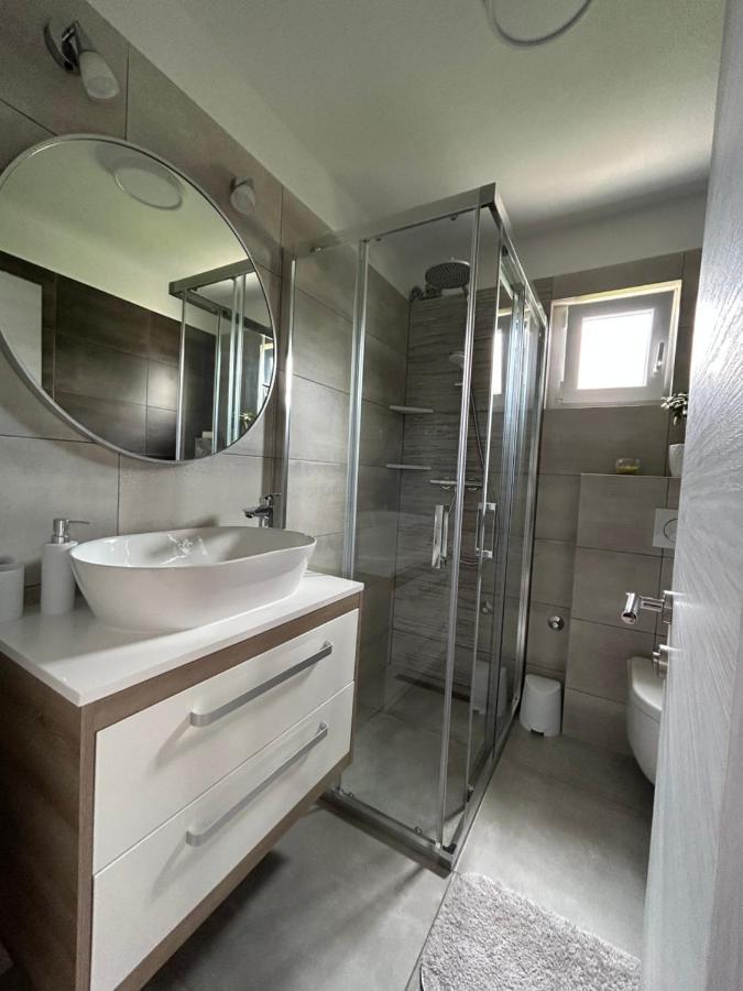 Apartment Salov Trogir Eksteriør billede