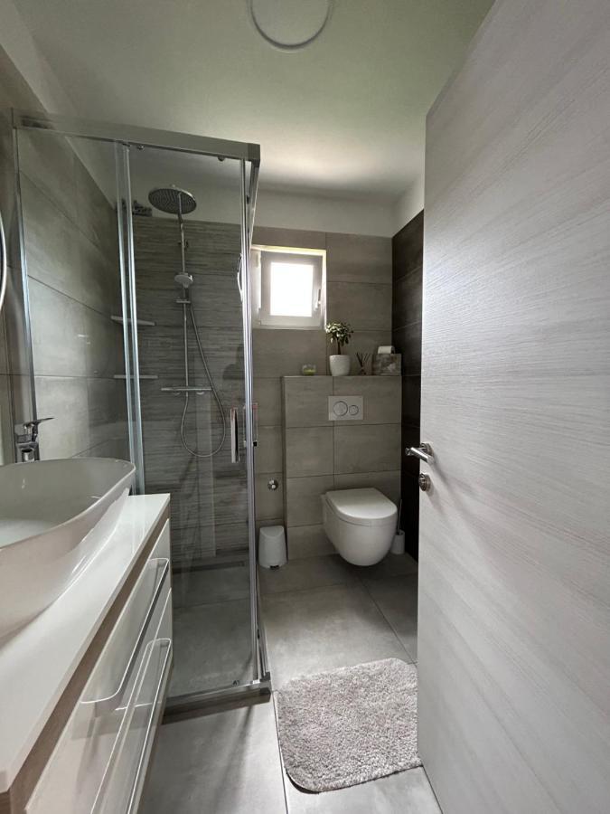 Apartment Salov Trogir Eksteriør billede