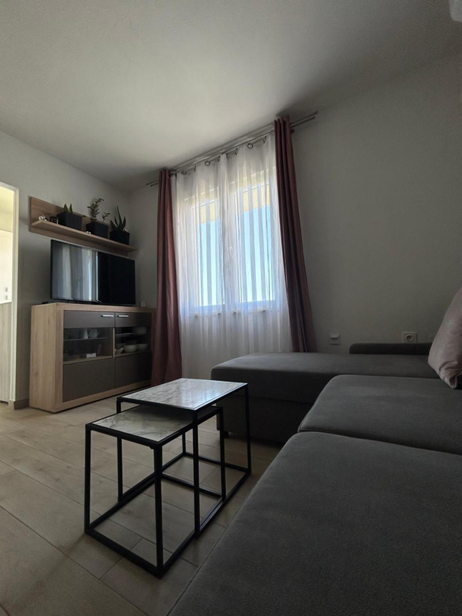 Apartment Salov Trogir Eksteriør billede