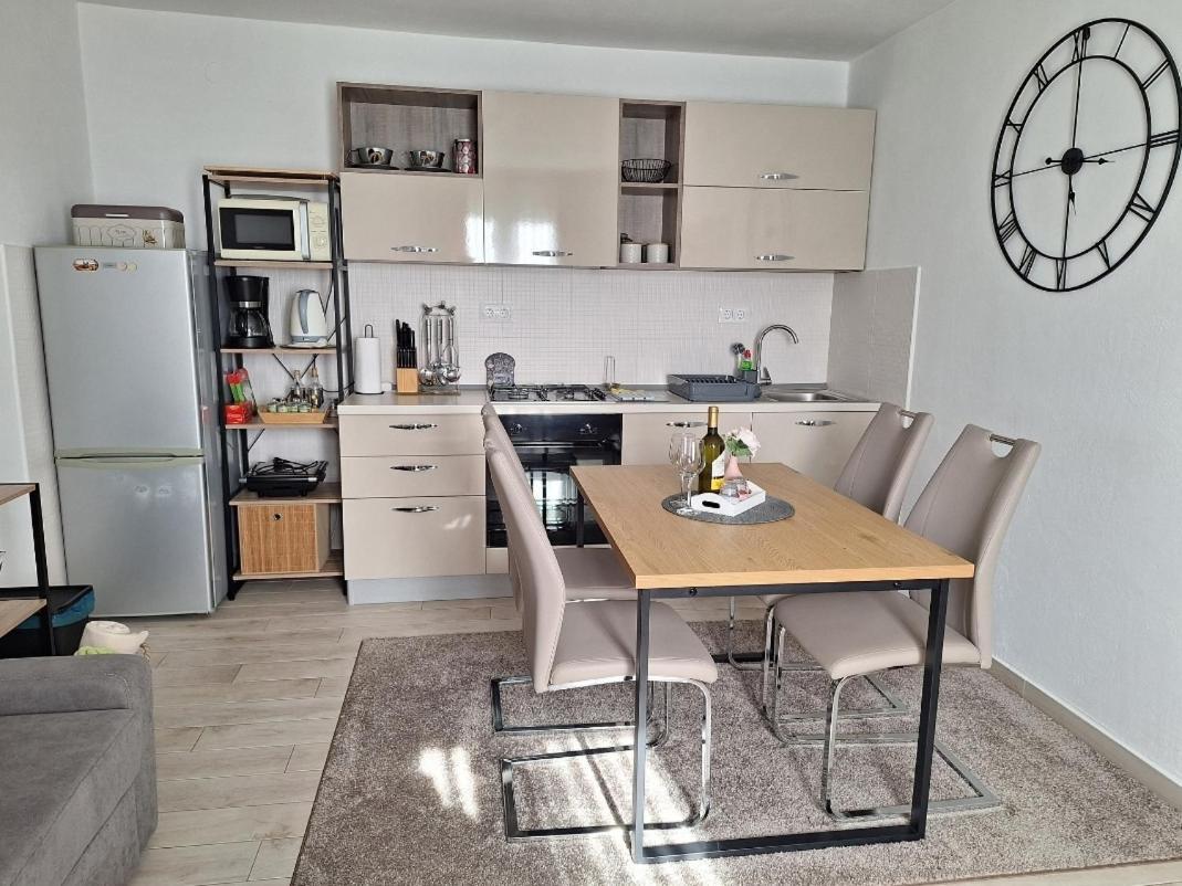 Apartment Salov Trogir Værelse billede